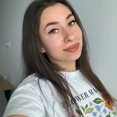Madalina A.