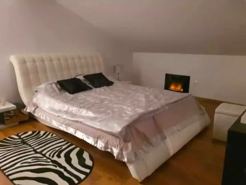 Duplex modern 4 camere, 100 mp, mobilat complet, Strand