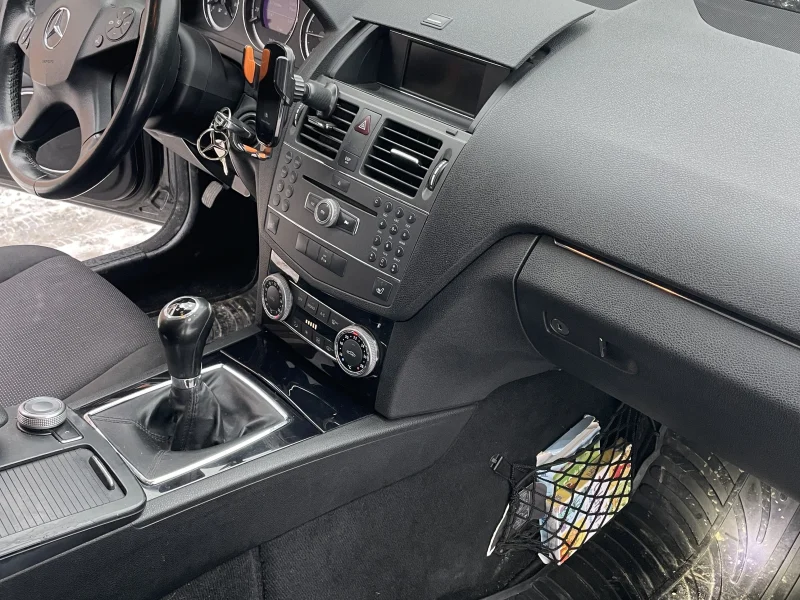 Electrician auto – diagnoză computerizată, găsesc rapid problema